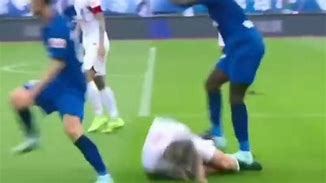 乐鱼中国官网-意大利杯今晚走向成谜，武汉三镇手感冰凉，质疑声仍在，球探报告显示潜力